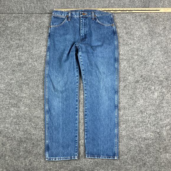 Wrangler Jeans Mens Size 33x30 Cowboy Cut Blue Classic Fit Western 13MWZGK - Picture 1 of 8